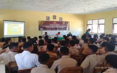 KPU Kabupaten Kupang Sosialisasi di SMAN 1 Amfoang Utara